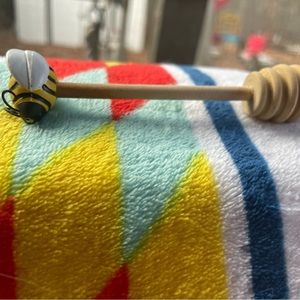 Honey spreader